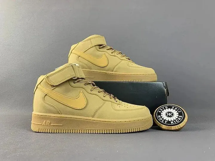 Nike Air Force 1 Mid Sneakers product photo
