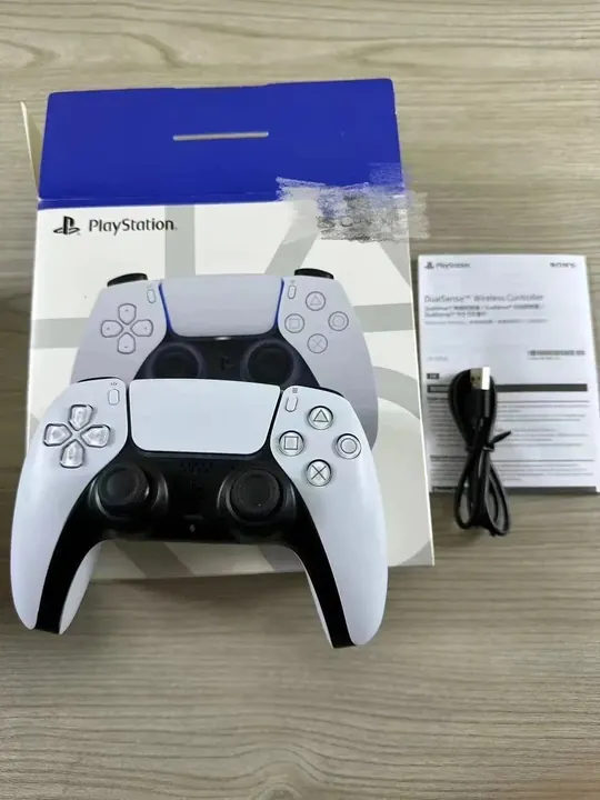 PlayStation DualSense Wireless Controller product photo