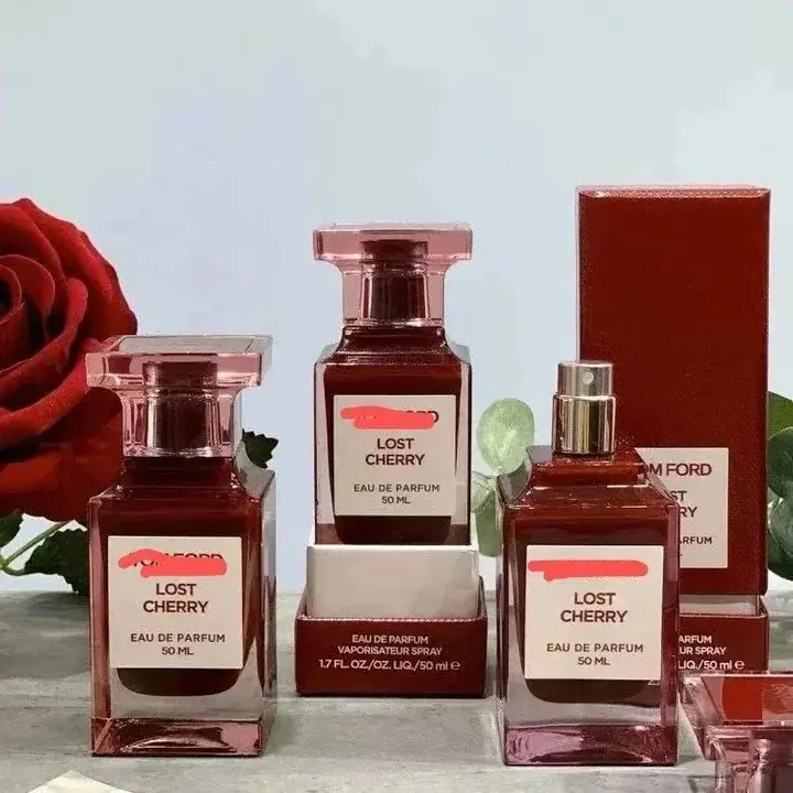 Tom Ford Lost Cherry Eau de Parfum product photo